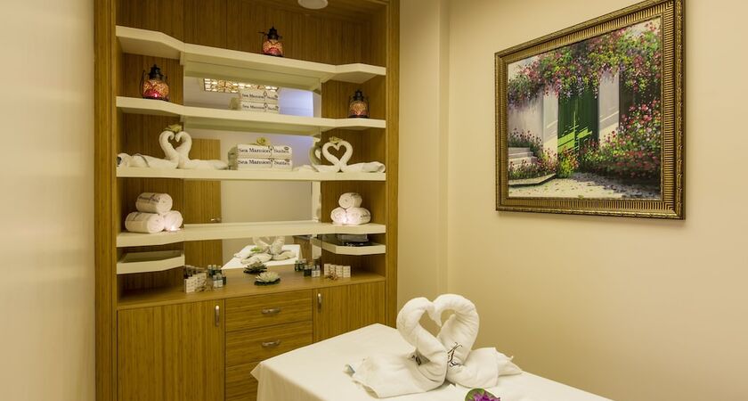 GLK PREMIER Sea Mansion Suites & Spa
