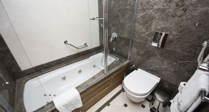 GLK PREMIER Sea Mansion Suites & Spa