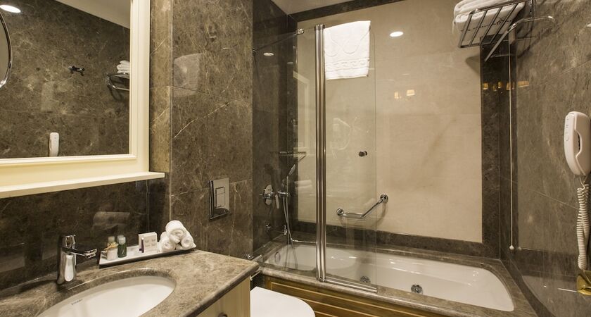 GLK PREMIER Sea Mansion Suites & Spa