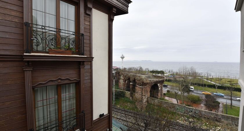 GLK PREMIER Sea Mansion Suites & Spa
