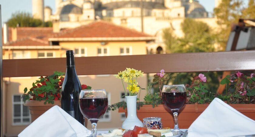 Sarnic Hotel & Sarnic Premier Hotel (Ottoman Mansion)
