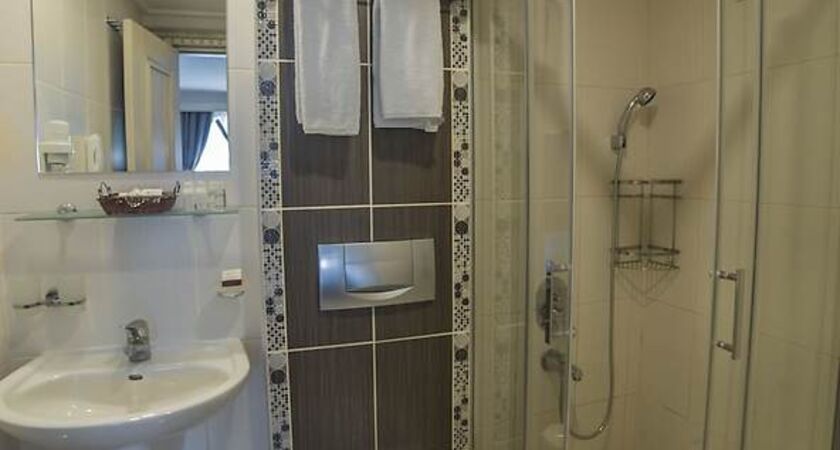 Sarnic Hotel & Sarnic Premier Hotel (Ottoman Mansion)
