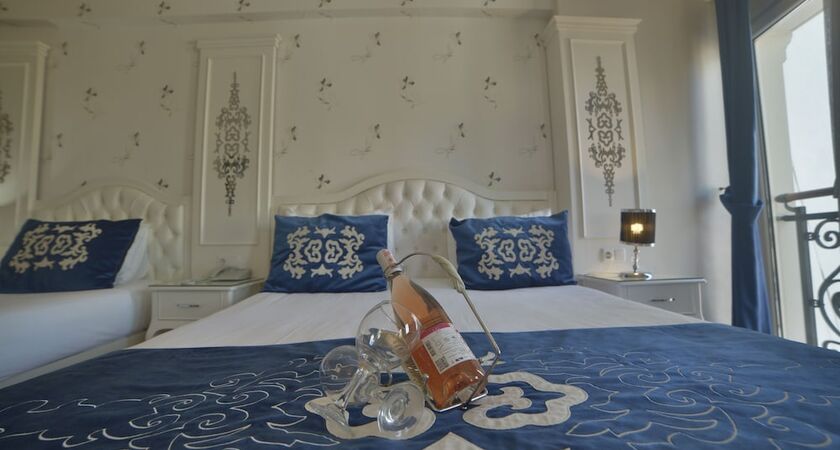 Sarnic Hotel & Sarnic Premier Hotel (Ottoman Mansion)