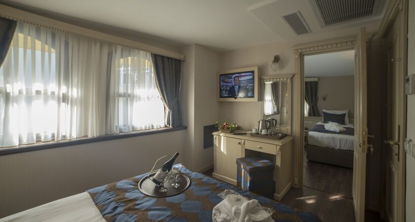 Sarnic Hotel & Sarnic Premier Hotel (Ottoman Mansion)