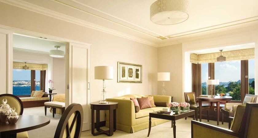 Four Seasons Hotel Istanbul at the Bosphorus