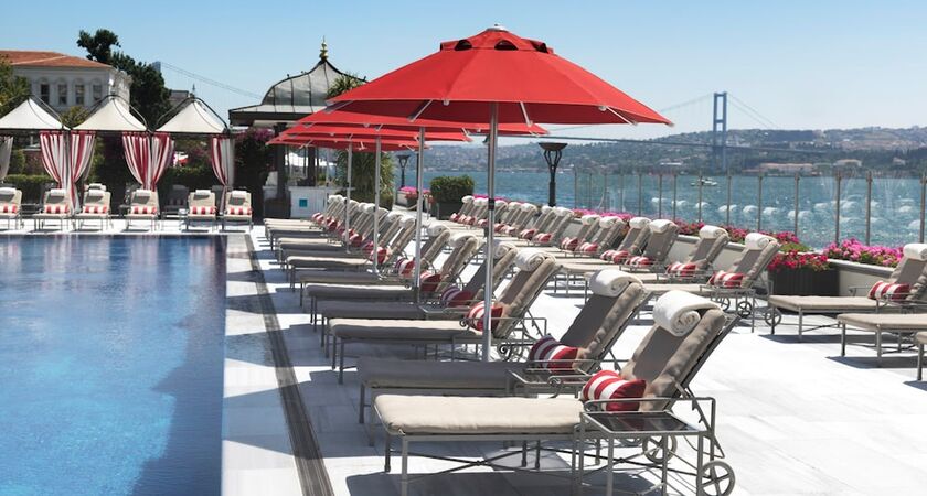 Four Seasons Hotel Istanbul at the Bosphorus
