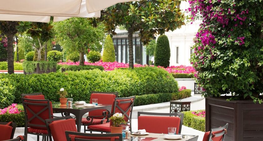 Four Seasons Hotel Istanbul at the Bosphorus
