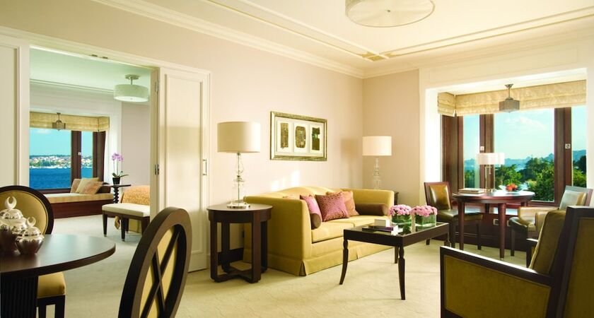 Four Seasons Hotel Istanbul at the Bosphorus