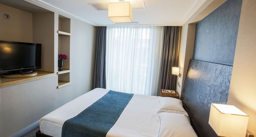 Housez Suites and Apartments - Special Class